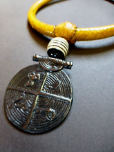Load image into Gallery viewer, AFRICAN PENDANT