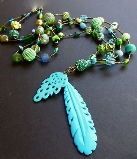 THE BEAD COLLECTION